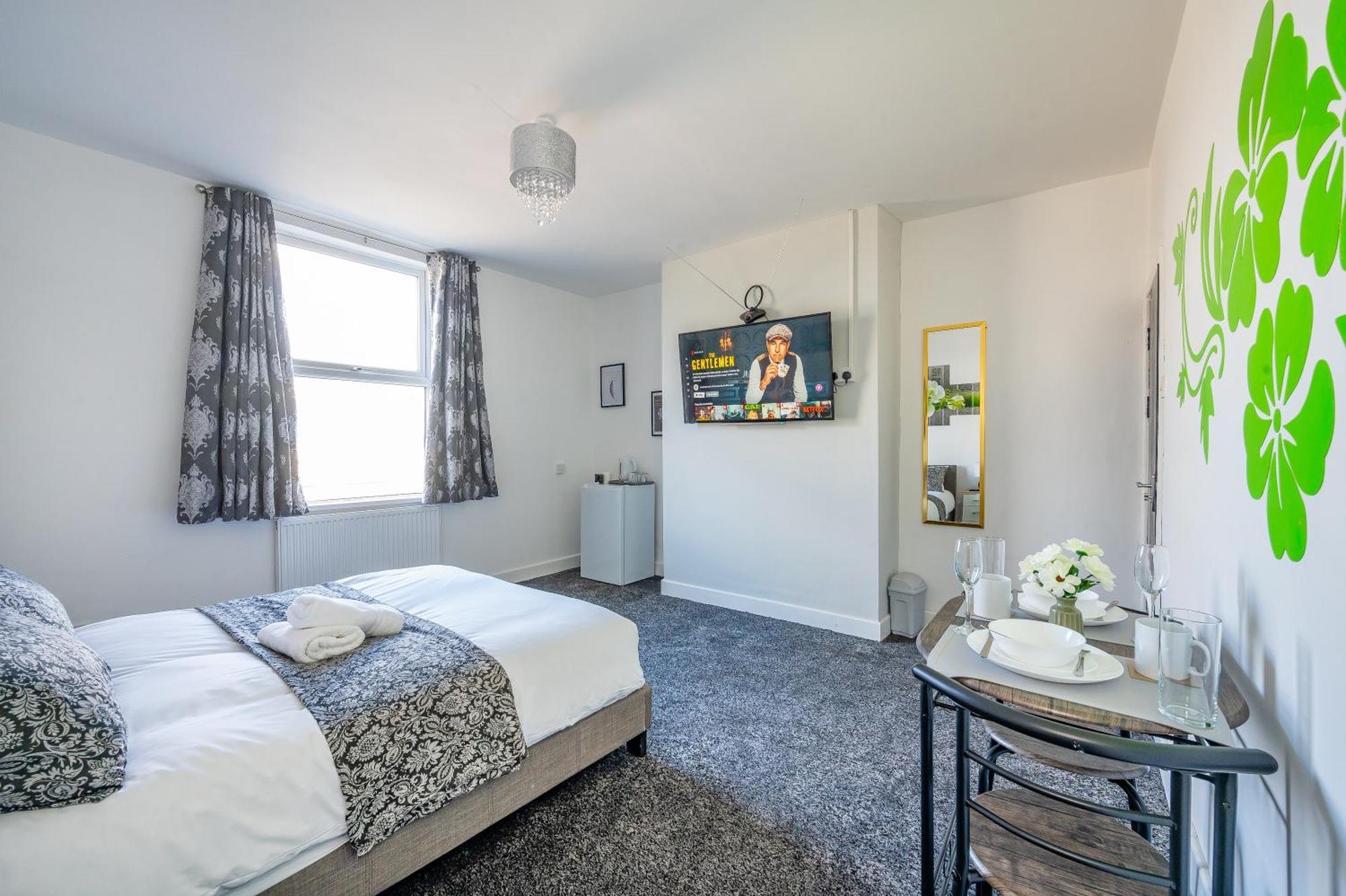*Rc246*For Your Relaxed & Cosy Stay + Free Parking Leeds  Zewnętrze zdjęcie